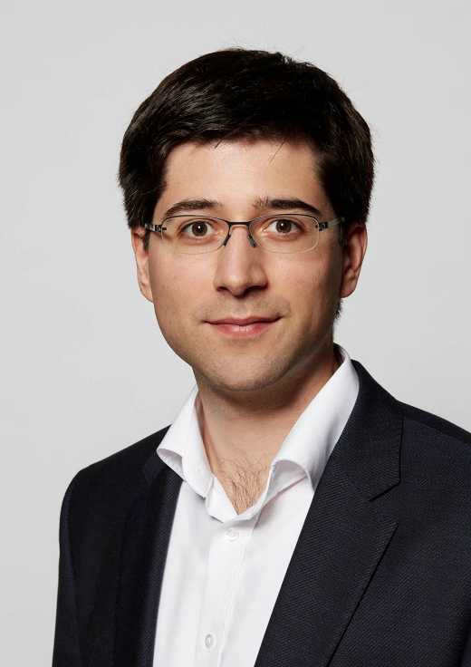 Portrait Dr. Tobias Amslinger
