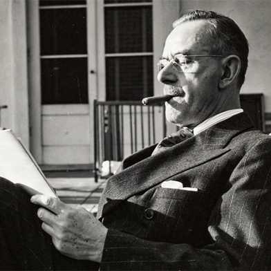 Thomas Mann reading